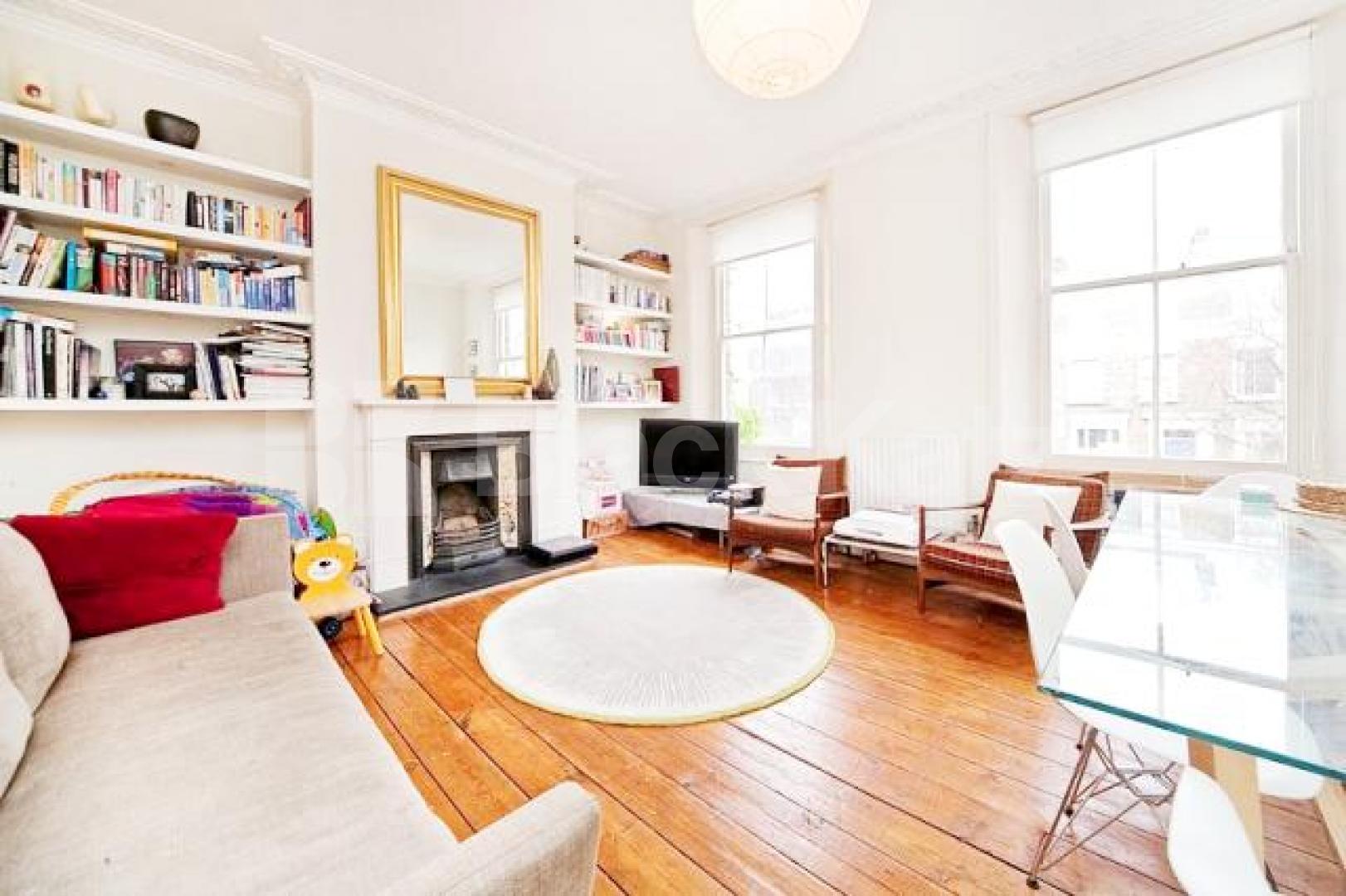 			Fantastic flat / Amazing location, 3 Bedroom, 1 bath, 1 reception Flat			 Gaisford Street, KENTISH TOWN